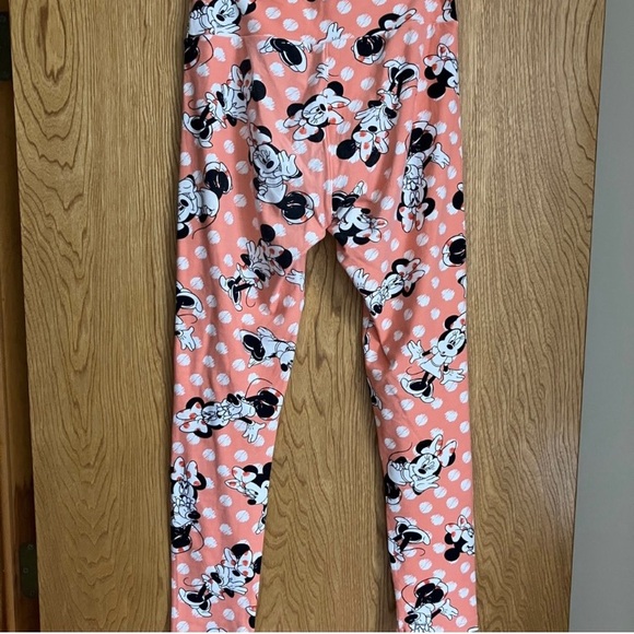 💗The Disney Collection 2 Pair of O/S Leggings Bundle by LuLaRoe 👖 - Picture 8 of 12